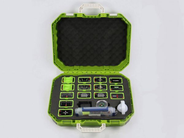 小學(xué)電學(xué)實驗箱