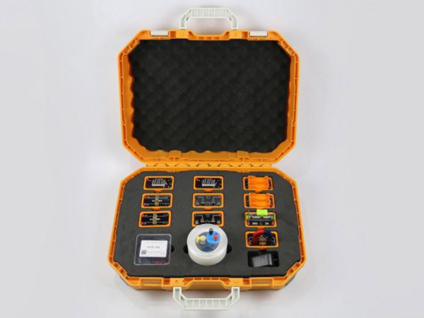 初中電學(xué)實驗箱